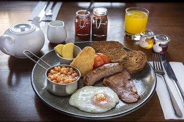 Breakfast meal