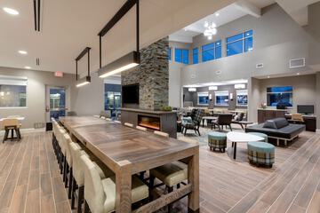 Hotel Interior 12 of 32