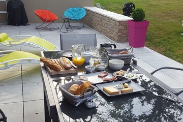 Breakfast meal
