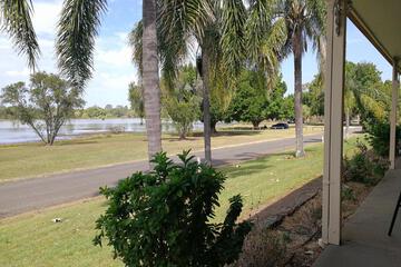 Photo 32