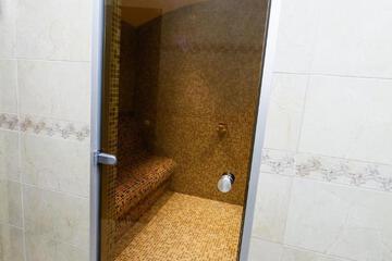 Photo 33
