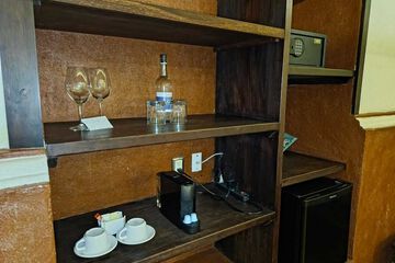 Mini-refrigerator