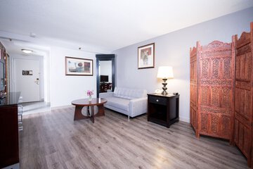 Room 21 of 39