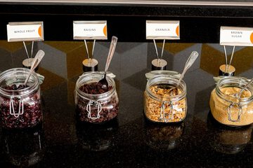 Breakfast/Coffee Service 40 of 67