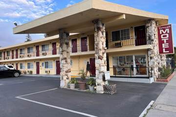 The Islander Motel