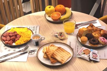 Breakfast meal