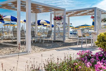 Beach bar