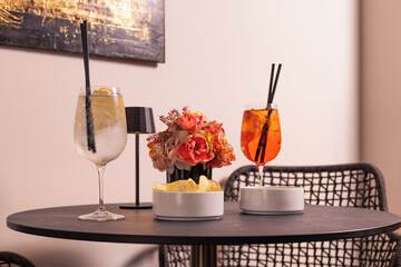 Lobby lounge
