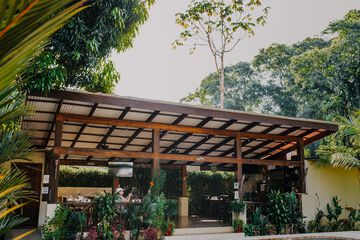 Food court