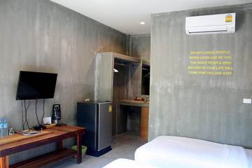 Room amenity