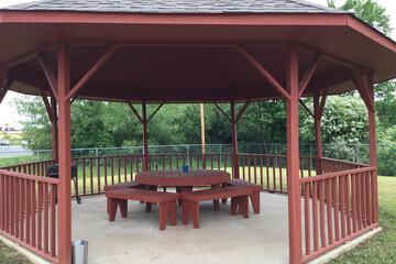 BBQ/picnic area