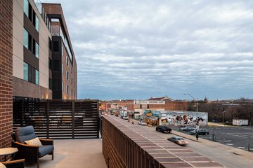 Terrace/Patio 71 of 75