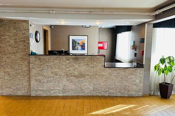 Hotel Interior 6 of 27