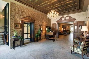 Hotel Interior 10 of 52