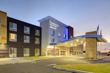 Fairfield Inn & Suites by Marriott Bakersfield North / Airport