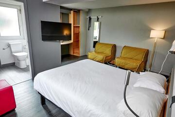 Photo 19
