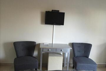 Photo 5