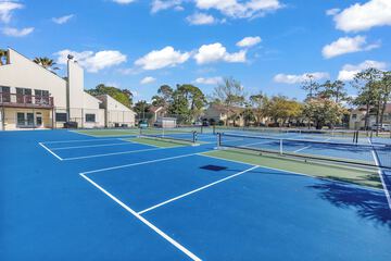 Tennis court