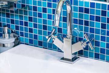 Bathroom sink