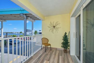 Terrace/Patio 335 of 345