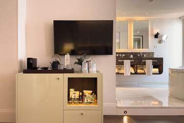 Minibar