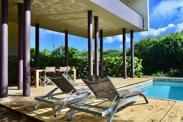 Private pool