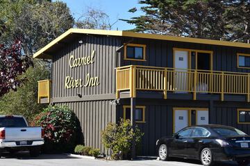 Carmel River Inn