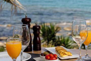 Breakfast meal