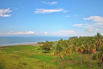 Beach/ocean view