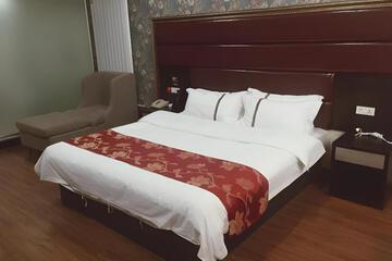 Photo 28