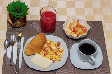 Breakfast meal