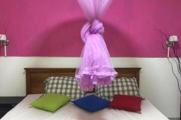 Photo 33