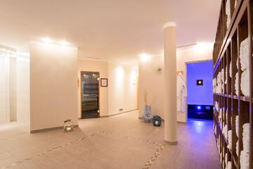 Steam room