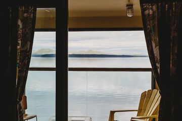 Beach/ocean view