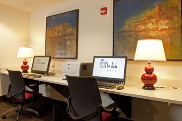 Business Center 41 of 48