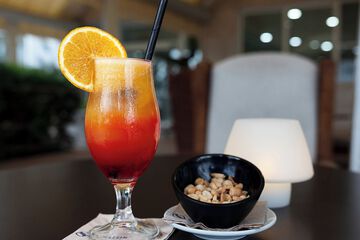 Snack bar