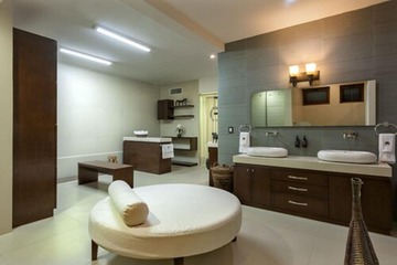 Steam room