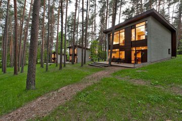 Front of property - evening/night
