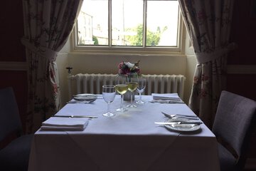 Couples dining