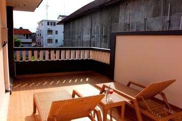 Sundeck