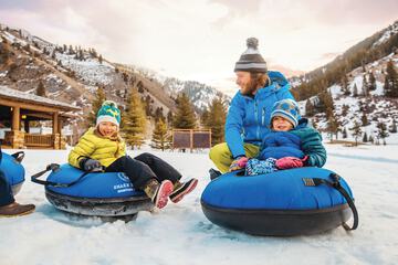 Snow tubing