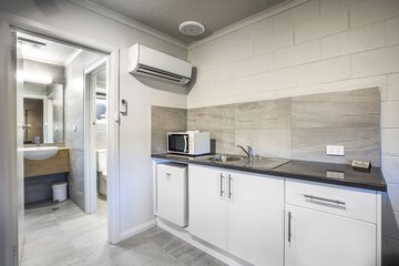 Private kitchenette