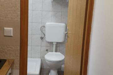 Photo 51