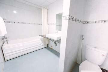 Bathroom shower