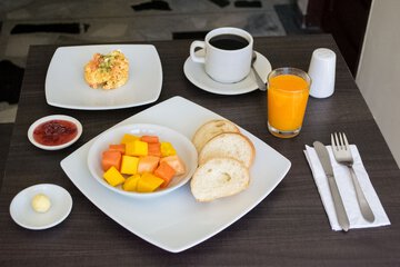 Breakfast meal