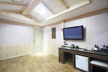 Photo 41
