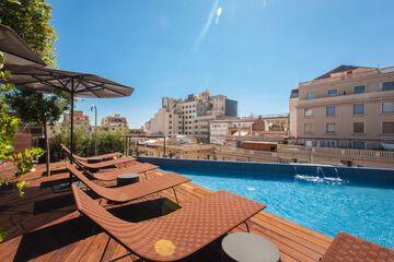 Rooftop pool
