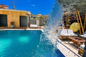 Pool waterfall