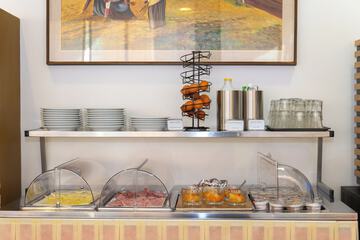 Breakfast buffet
