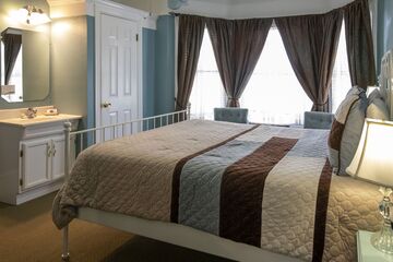 Room 55 of 116